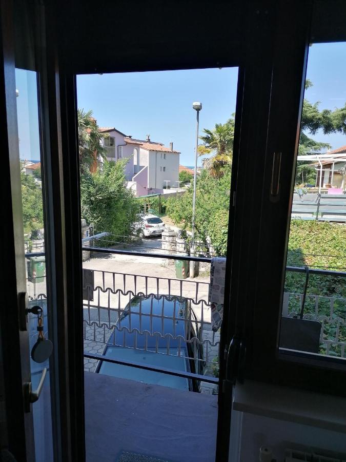 Nice Studio Near Centar+Free Parking Rovinj Luaran gambar